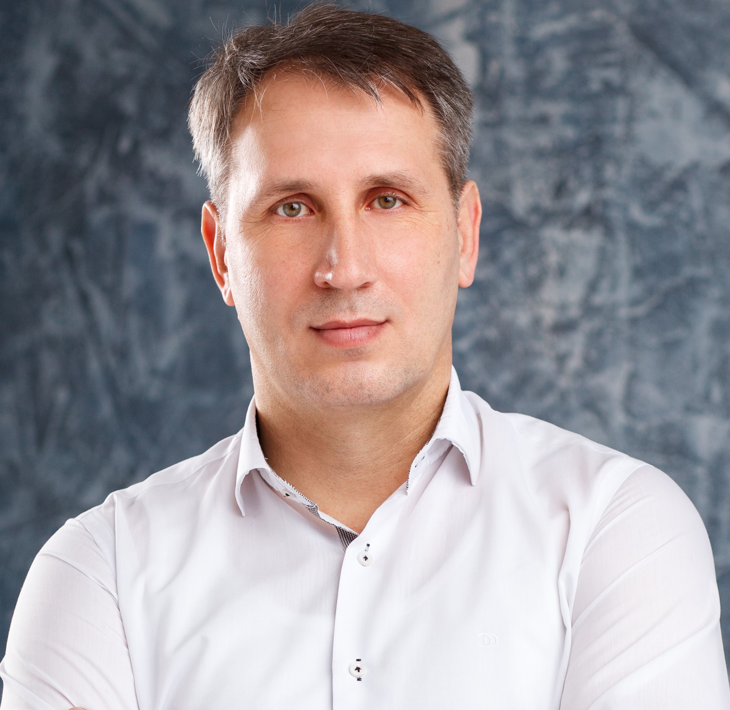 Андрей Васильевич